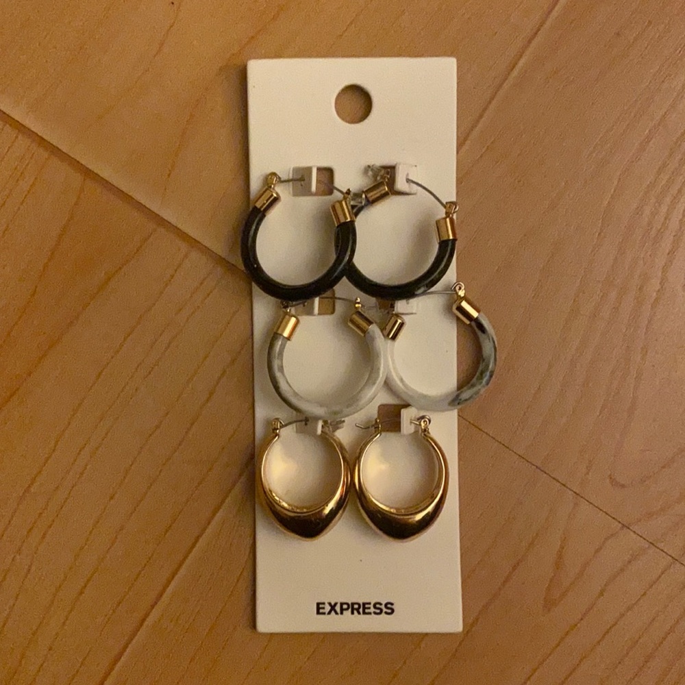 Brand new hoops - never worn!